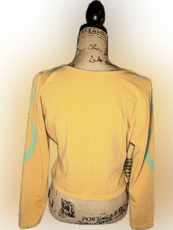 Von Dutch Cropped Yellow Orange Teal Tattoo Long Sleeve Scoop Neck Tee Shirt 1X - Picture 4 of 7